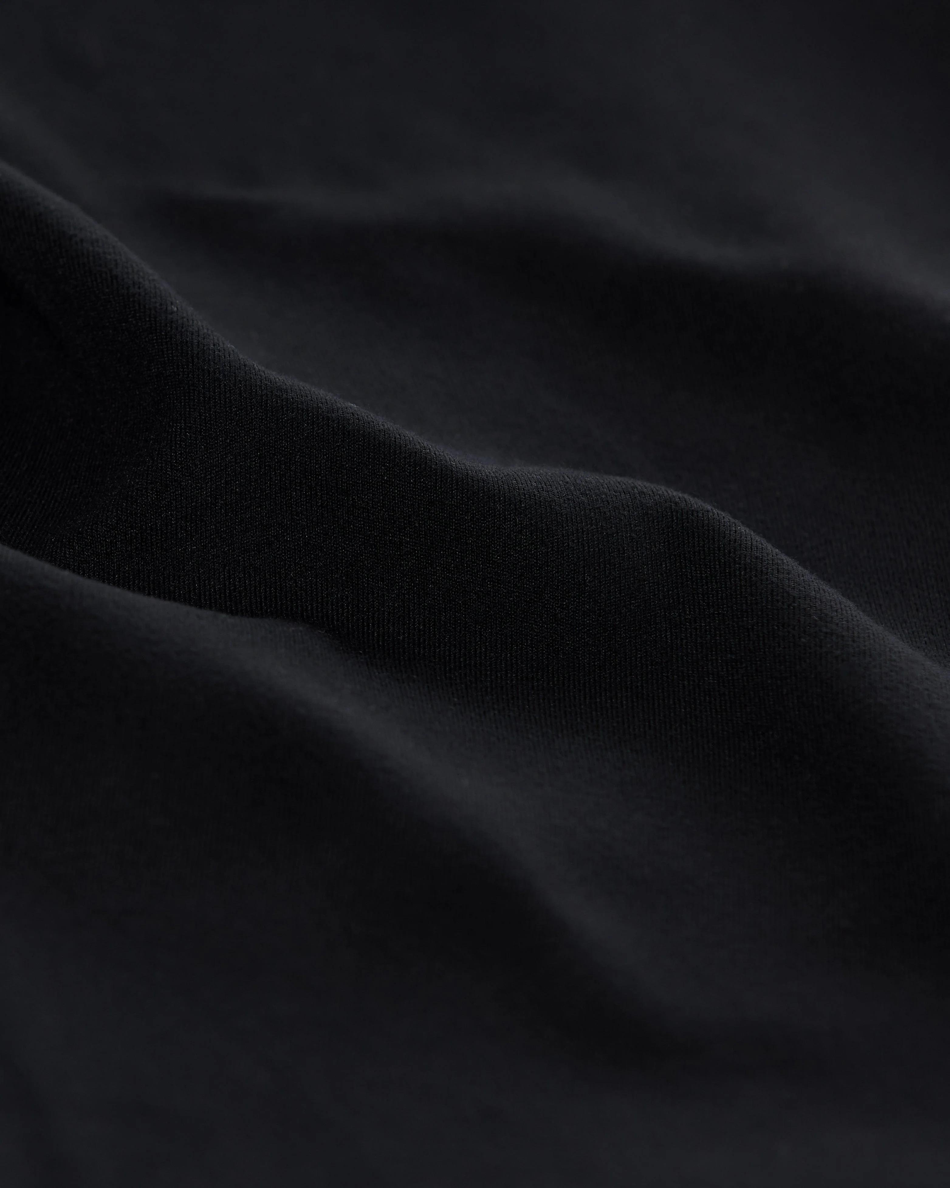 Serenity Isla Crop | Black - Image 5